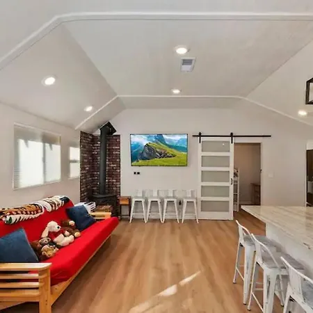Modern Moab: Near Boulder Bay + Spa + Large Yard-2